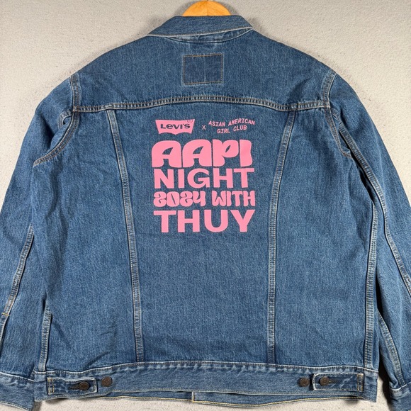 Levis Trucker Jacket Mens XL Blue Denim AAPI Night 2024 Thuy 72334-0130 NWT - Picture 2 of 15